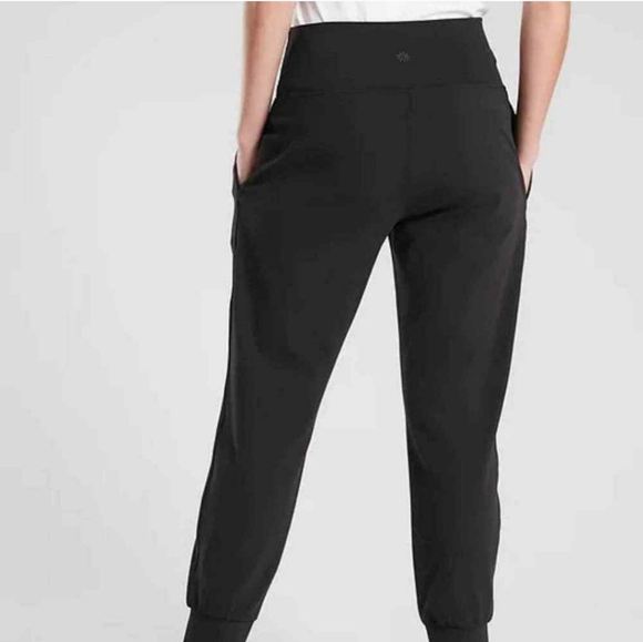 Athleta Cruise Jogger in Powervita Pants Black Size SP - Picture 2 of 9